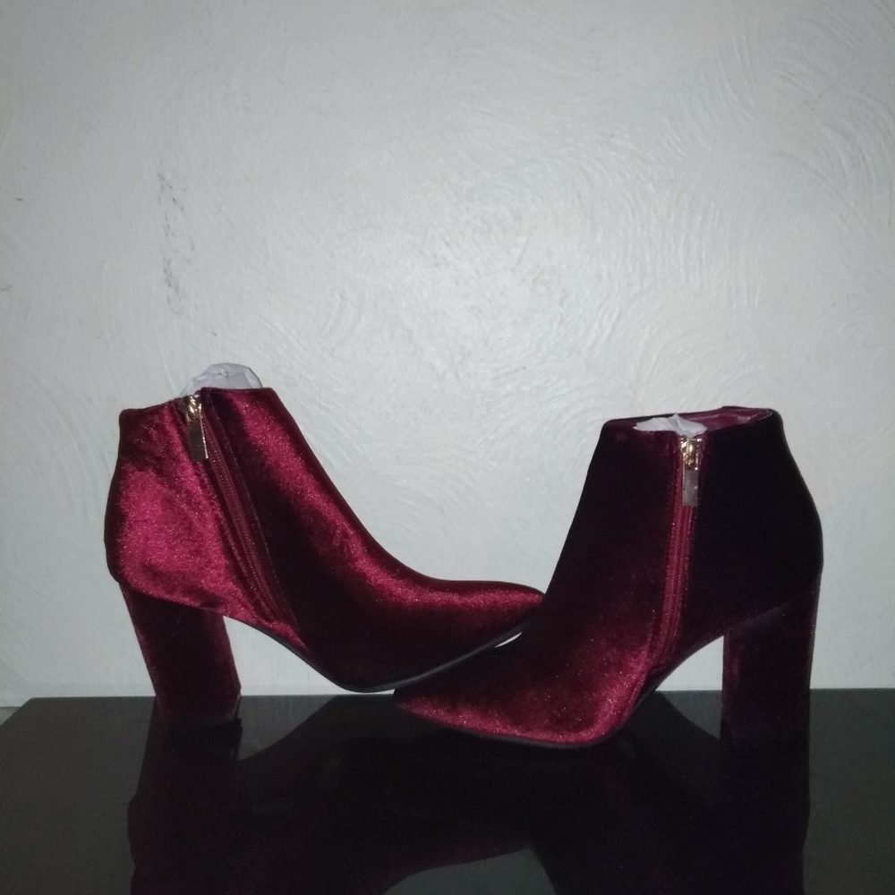Wine colored Bamboo Boots 🔔NEW🔔